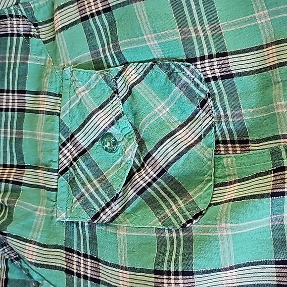Western shirt, women's size 22/24. 2 pockets Jewel buttons. Tourqwise plaid. - Picture 2 of 8